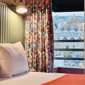 https://casa-rosa-suites.istanbul-turkeyhotels.com